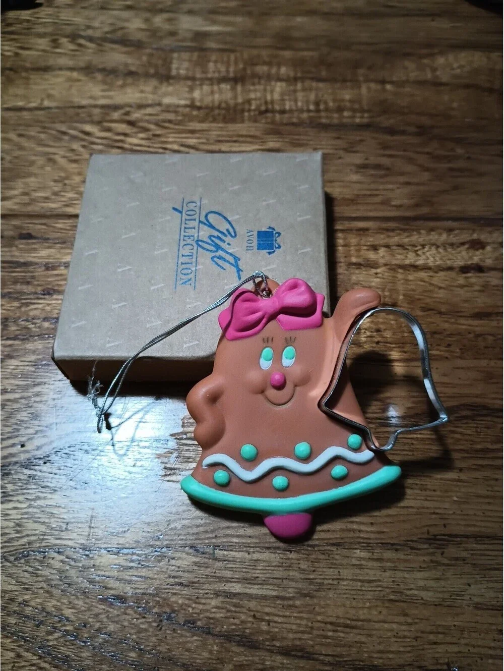 Avon Cookie Cutter Cuties Bell Ornament~Bell in Box Vintage